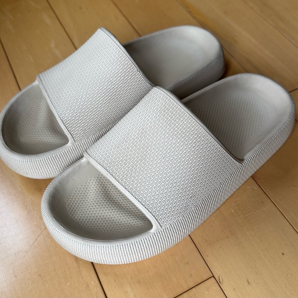 Tan Slides